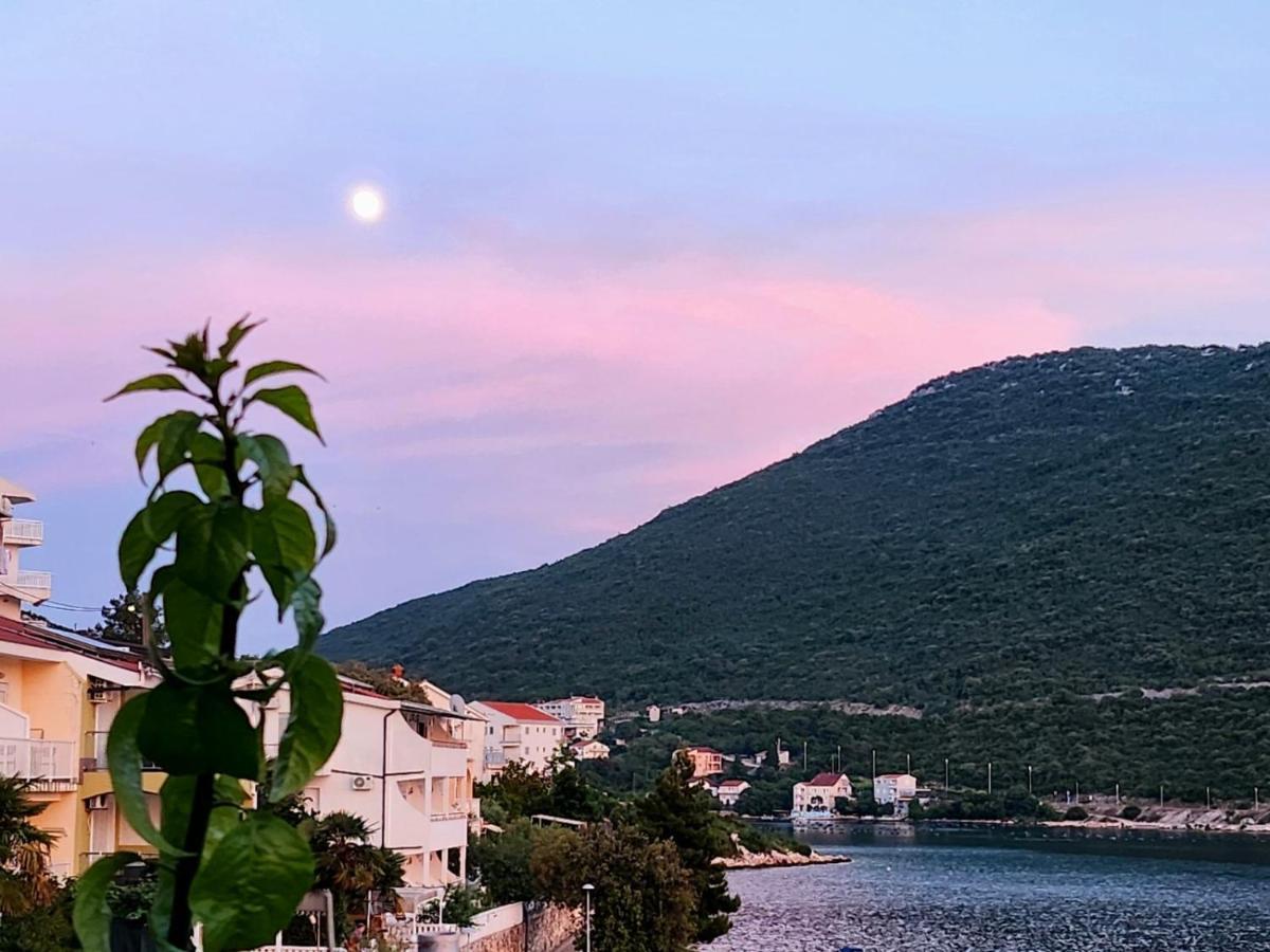 Apartments Lily Neum Bagian luar foto