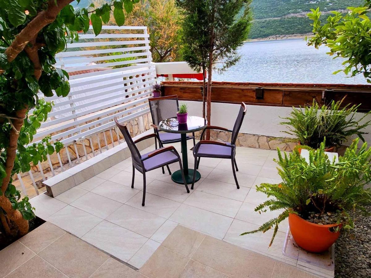 Apartments Lily Neum Bagian luar foto